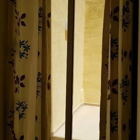 Apartment Sunshine Court 1